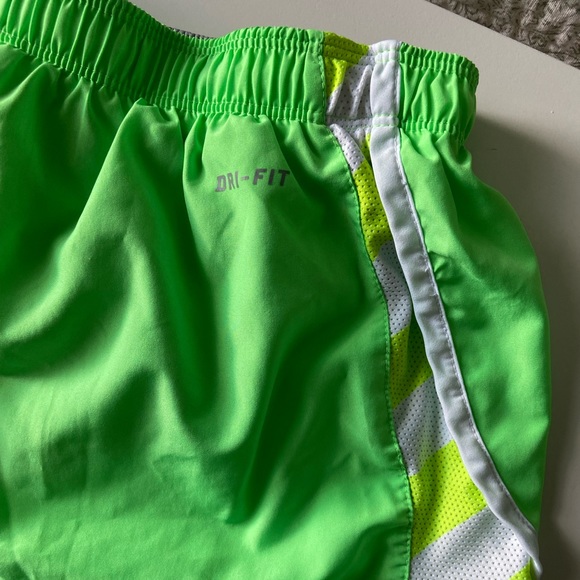 Nike Dri-Fit Running Shorts - Picture 2 of 5